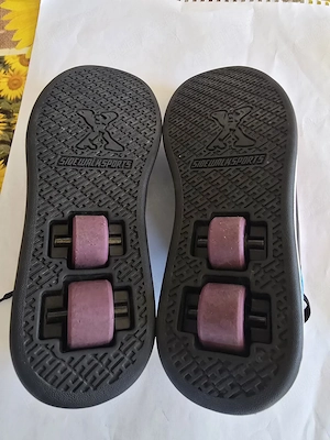 Pantofi cu roti pt.copii  35 "Heelys"
