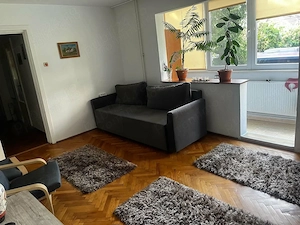 3 cam 2 bai ETAJ 1 zona Complex Studentesc langa Fac de Drept - imagine 2