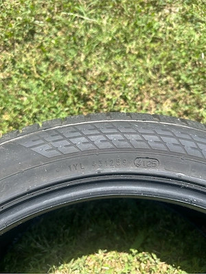 Anvelope iarnă Nokian WR Snowproof 245/45 R19 - imagine 4
