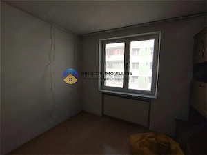 Apartament 2 camere ,ETAJ 2–zona Asirom - imagine 6