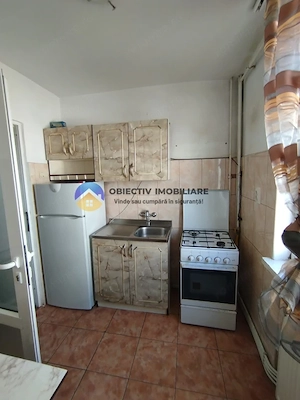 Apartament 2 camere ,ETAJ 2–zona Asirom - imagine 8
