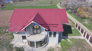 Casa noua din 2023 comuna Girov - localitatea Gura Vaii - imagine 8