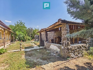 Casă cu teren de 2.134 mp în Sântana | 5 camere - imagine 11