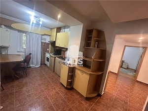 Apartament 4 camere 100 mp cu 2 bai si 2 balcoane