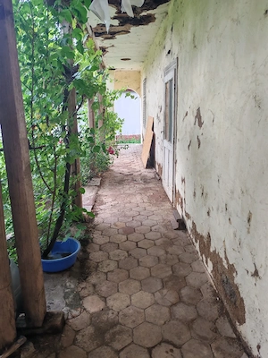 Vand casa cu teren intravilan - imagine 4