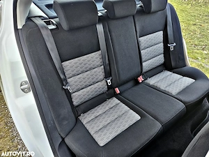 Skoda Octavia - imagine 5