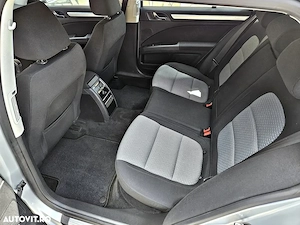 Skoda SUPERB - imagine 5