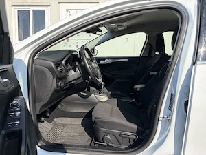 Ford Focus 1.0 MHEV 125 CP    Titanium - imagine 7