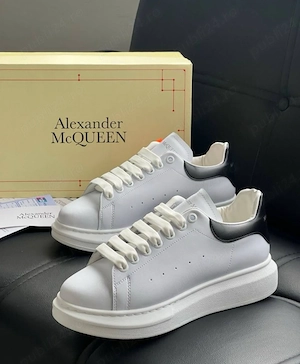 Alexander Mcqueen   Alb   Negru