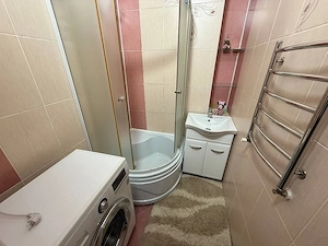 De inchiriat apartament cu 2 camere in zona Bastion - imagine 5