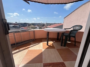 Coiciu -garsonieră cu balcon - imagine 7