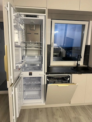 Închiriez apartament cu 3 camere în cartierul Fiald. - imagine 5