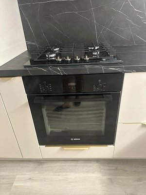 Închiriez apartament cu 3 camere în cartierul Fiald. - imagine 8