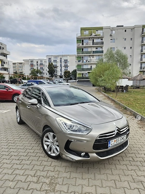 DS5 Hibrid 