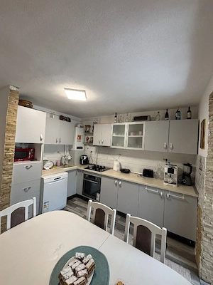 Apartament 2 camere de vânzare   Zonă centrală, Curtici - imagine 3