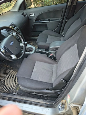 Dezmembrez Ford Mondeo mk2 2.0TDI 2001 - imagine 3