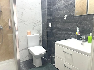 Vând apartament 3 camere  - imagine 6
