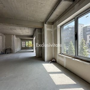Spațiu comercial ultracentral - prima inchiriere - imagine 5