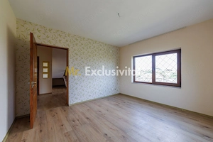 Casa P+M cu 4 camere si teren de 705 mp | Pitesti – Strada Zborului - imagine 16