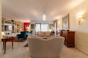 Apartament ultracentral - 3 camere, 167 mp, 2 terase, 2 locuri de parc subterane - imagine 6