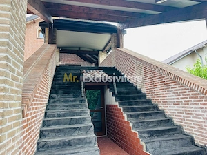 Vila impunătoare in stil italian - Ștefănești, Argeș - imagine 15