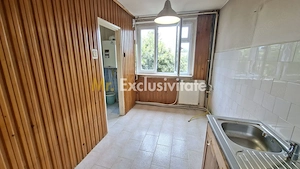 Apartament 4 camere Nord ,Etaj 3 la Poarta Scolii nr 14 - imagine 2