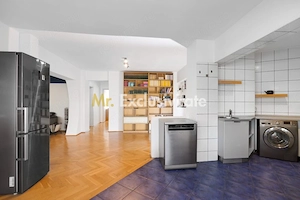 Apartament 3 camere ultracentral, Pitesti, AG - imagine 15