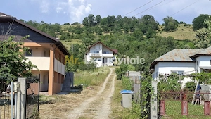 Casă-Pensiune Agroturistica spatioasa P+M Budeasa cu vedere la lac