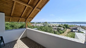 Casă-Pensiune Agroturistica spatioasa P+M Budeasa cu vedere la lac - imagine 10
