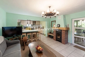 Casa vintage în com. Uliesti, jud. Dâmbovița cu livadă generoasă și anexă - imagine 3