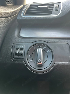 Volkswagen Passat B7 - imagine 9