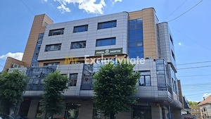 Spațiu Birouri Ultracentral Pitești 265 mp clasa A - imagine 12