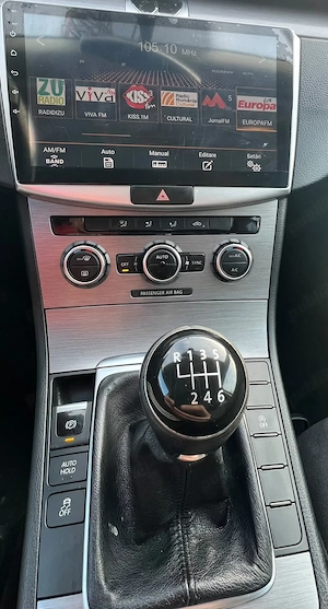 Volkswagen Passat B7 - imagine 7