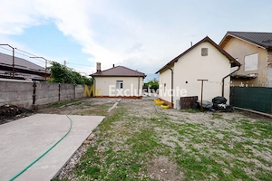 Casa  + anexa în Com.  Petresti, Sat Gherghesti - Dambovița - imagine 12