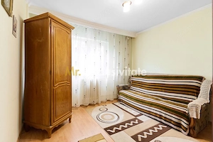 Apartament decomandat  4 camere -  etaj intermediar - Cartier Nord - imagine 2