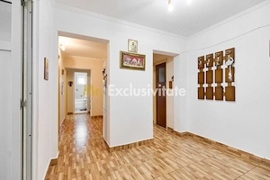 Apartament decomandat  4 camere -  etaj intermediar - Cartier Nord - imagine 7