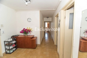 Apartament 4 camere +boxa, ultracentral Pitesti - imagine 9