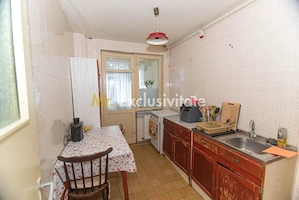 Apartament 4 camere +boxa, ultracentral Pitesti - imagine 7