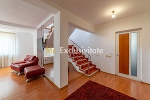 Apartament pe 2 nivele -  6 camere Gavana 3 + 309 mp curte proprie - imagine 5