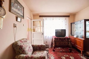 Casa individuala  Leresti la strada principala+ teren 831 mp, utilitati complete - imagine 8