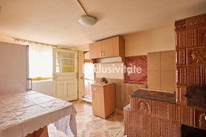 Casa in Leresti, la strada principala, cu rau in spate | teren 831 mp- Campulung - imagine 12