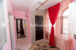 Casa cu 3 camere renovata - imagine 11