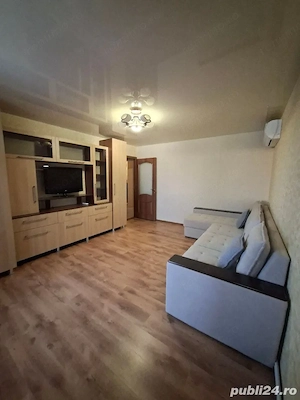 De inchiriat apartament cu 2 camere in zona Mehala - imagine 3