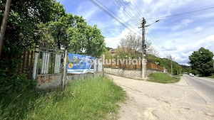 Casa cu teren generos - 4696 mp Apa Sarata - Campulung !! - imagine 2