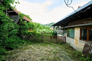 Casa cu teren generos - 4696 mp Apa Sarata - Campulung !! - imagine 19