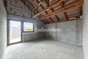 Casa sptioasa cu potential real in Maracineni la 5 pasi de Pitesti-Arges! - imagine 12