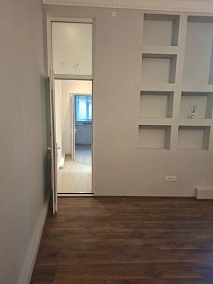 Universitate Piata Rosetti 2 camere parter in vila ideal birou parcare in curte         curte  - imagine 10