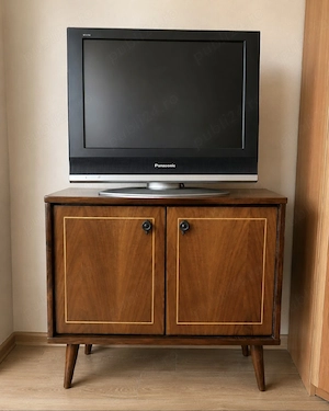 Comoda si Televizor Panasonic 51 cm