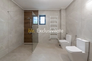 Casă spațioasă cu 8 camere - Pitești - 0% Comision - imagine 14