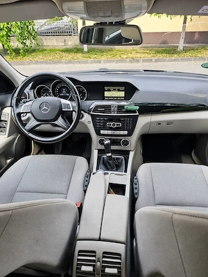 Se vinde Mercedes-Benz  an fabricație 2014, - imagine 3